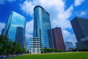 Three Ways Commercial Lawns Protect Our Environment