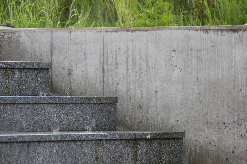 How To Reduce Slips and Falls On Your Commercial Site